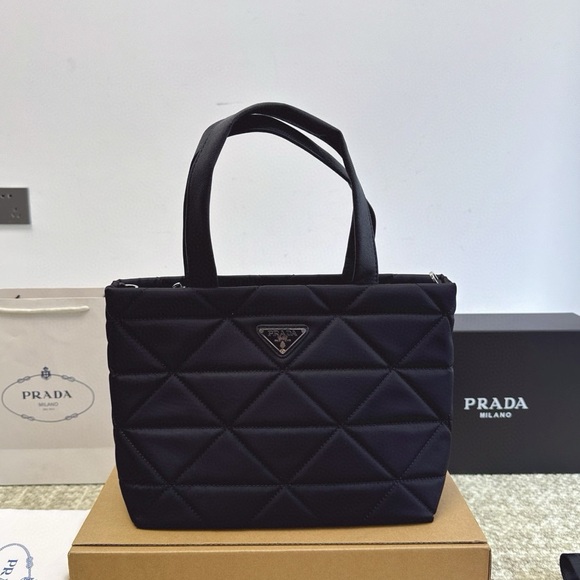 Prada large-capacity lightweight tote bag or two-in-one with small wallet - Picture 2 of 5